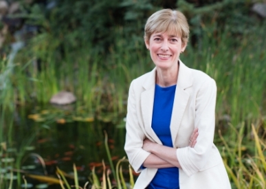 Jocelyn Davis in front of pond