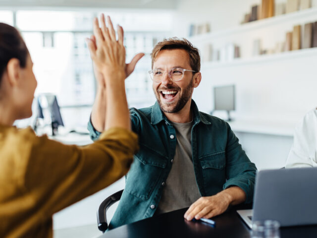 How to improve sales performance and drive business growth